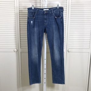 DL1961 Riley Boyfriend Straight Distressed Jeans Size 30